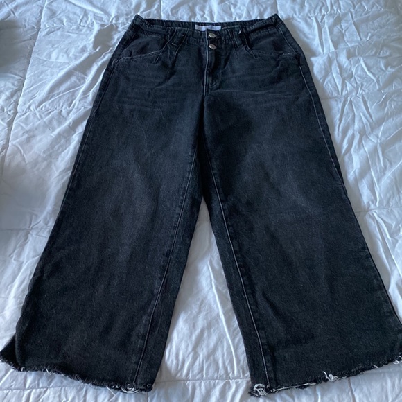 🌟2/20$ Black Washed High-Cut jeans - Picture 2 of 4